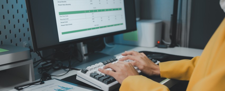 Szeptembertől szigorodik a NAV Online Számla rendszer – felkészülési irányelvek vállalkozások számára