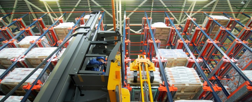 Rejtett lehetőségek kulcsa: automatizáció és AI a raktárban Rejtett lehetőségek kulcsa: automatizáció és AI a raktárban